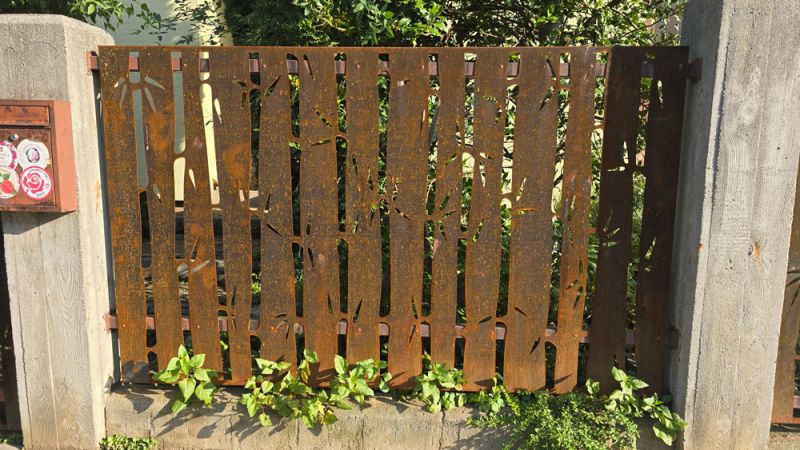 Referenzen aus Designblech – Designblech Muster F006 1