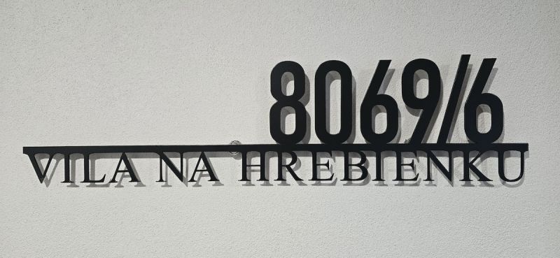 Referenzen Hausnummern – Hausnummer HN13 6